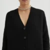Cardigan leggero in lana con scollo a V