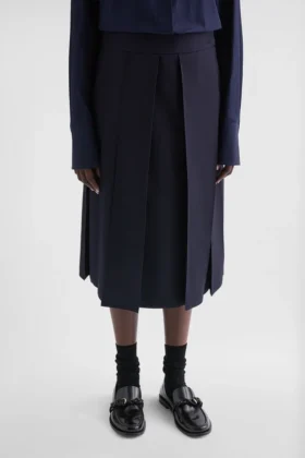 Gonna a pieghe in gabardine di lana