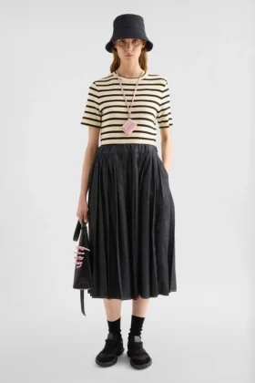 Gonna plissettata in denim leggero