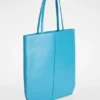 Linea Tote