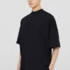 Maglietta in cotone con collo alto