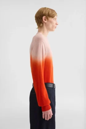 Maglione girocollo in lana leggera