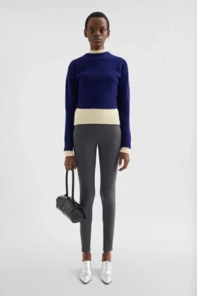 Maglione in lana con collo alto
