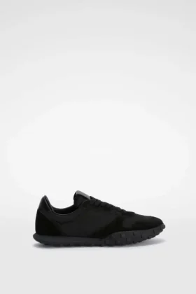 Moon Sneaker