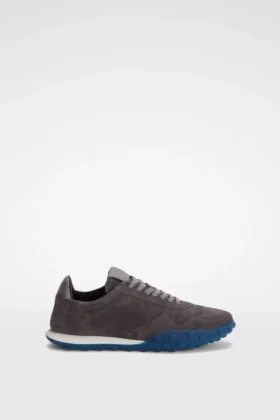 Moon Sneaker