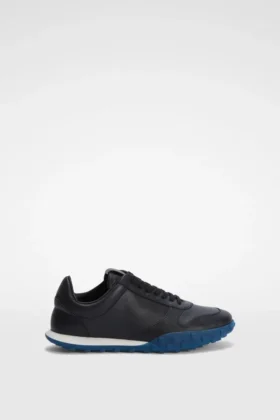 Moon Sneaker