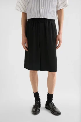 Pantaloncini in viscosa fluida