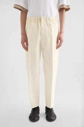 Pantaloni affusolati in cotone leggero