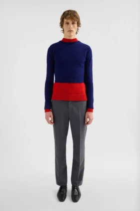 Maglione in lana a girocollo