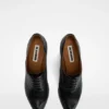 Scarpa stringata